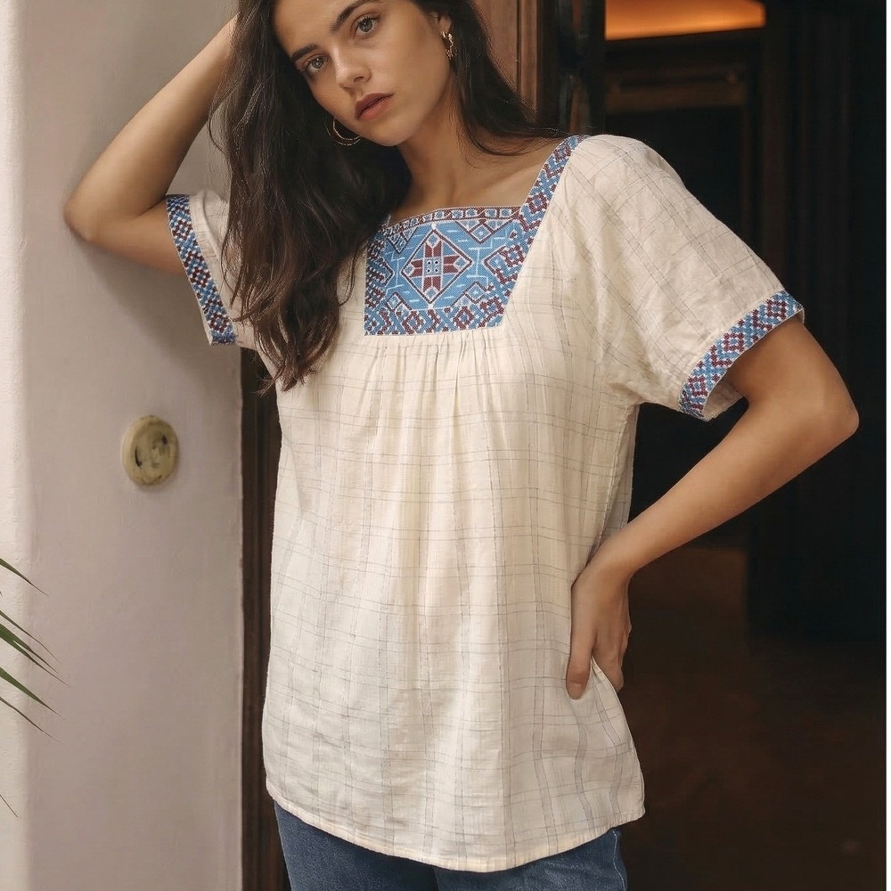 FSL Apparel Embroidered Boho Blouse Womens Small Cream‎ Blue Square Neck